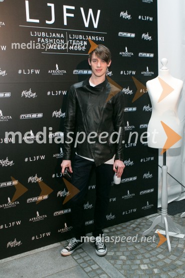  Mitja Grudnik, plesni koreografLjubljana fashion week 2016, 2. dan, obiskovalci