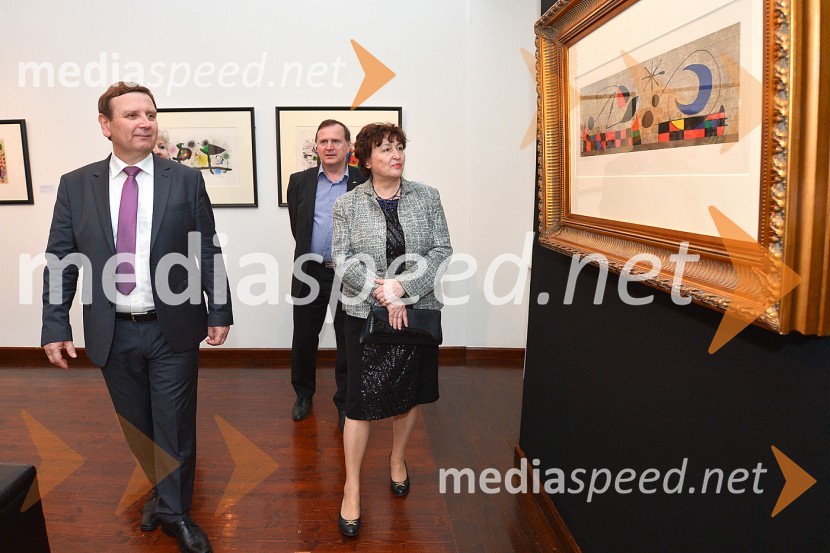 mag. Anton Balažek, župan občine Lendava;  Ivan Bizjak; mag. Julijana Bizjak Mlakar, ministrica za kulturoJoan Miró, otvoritev razstave grafik