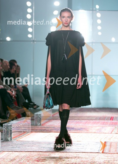 Ljubljana fashion week 2016, kolekcija: maja štamolLjubljana fashion week 2016, 3. dan, modna revija