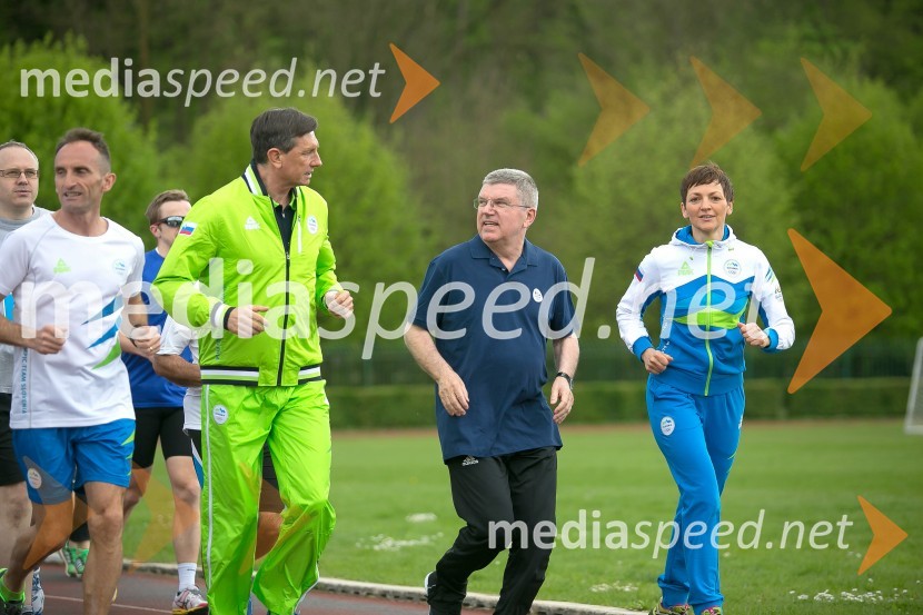  Borut Pahor, predsednik Republike Slovenije;  Thomas Bach, predsednik, Mednarodni olimpijski komite; prof. dr. Maja Makovec Brenčič, ministrica za izobraževanje, znanost in športPredsednik MOK-a Thomas Bach na obisku v Sloveniji