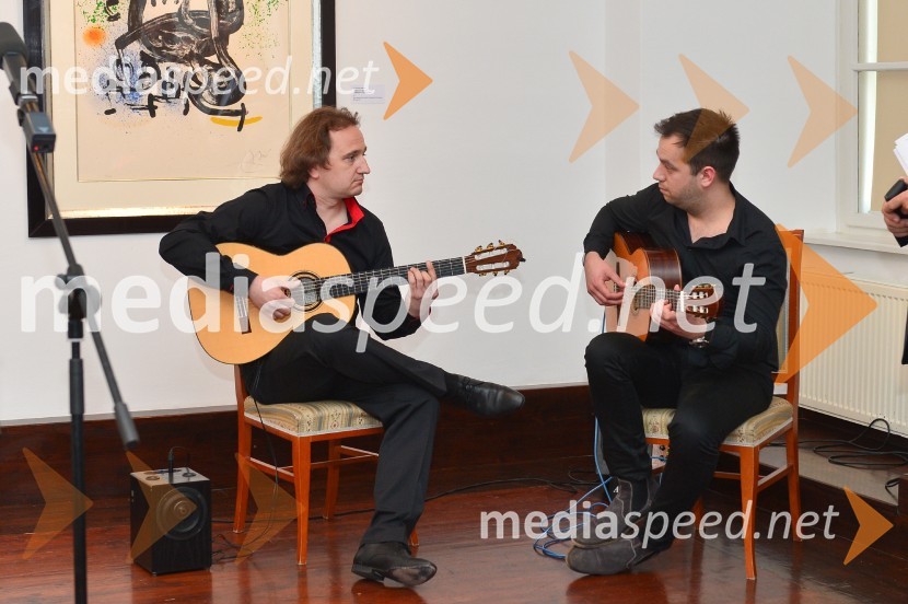  Vojko Vešligaj, kitarist;  Timi Krajnc, kitaristJoan Miró, otvoritev razstave grafik