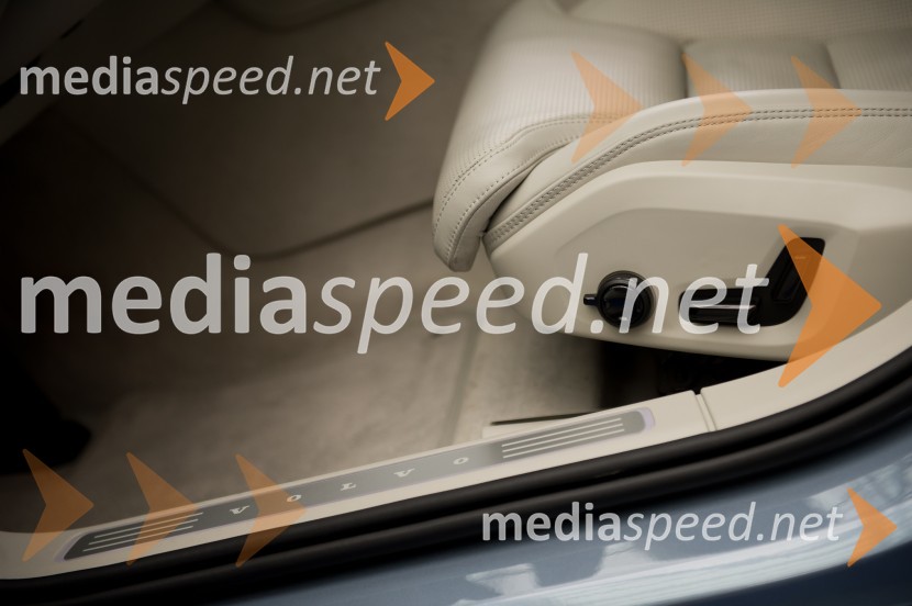 Volvo S90, statična predstavitevVolvo S90, slovenska statična predstavitev