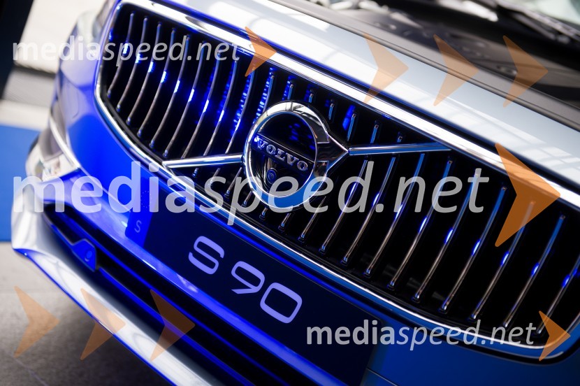 Volvo S90, statična predstavitevVolvo S90, slovenska statična predstavitev