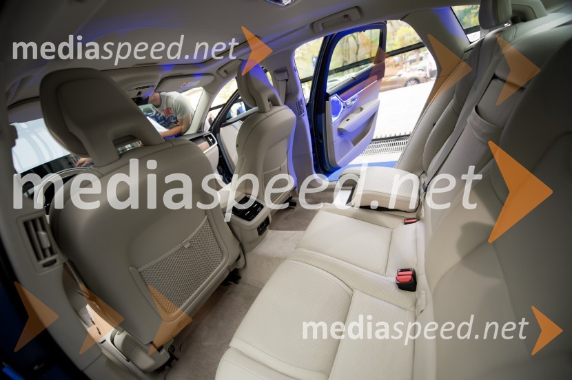 Volvo S90, statična predstavitevVolvo S90, slovenska statična predstavitev