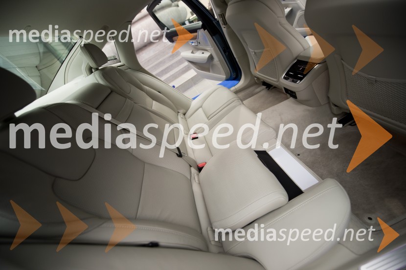 Volvo S90, statična predstavitevVolvo S90, slovenska statična predstavitev