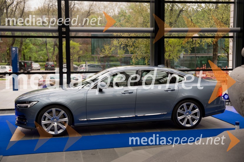 Volvo S90, statična predstavitevVolvo S90, slovenska statična predstavitev