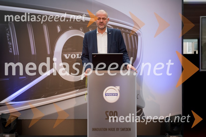  Anders  Kamp Jensen, direktor Volvovega distributerja VCAG Volvo S90, slovenska statična predstavitev