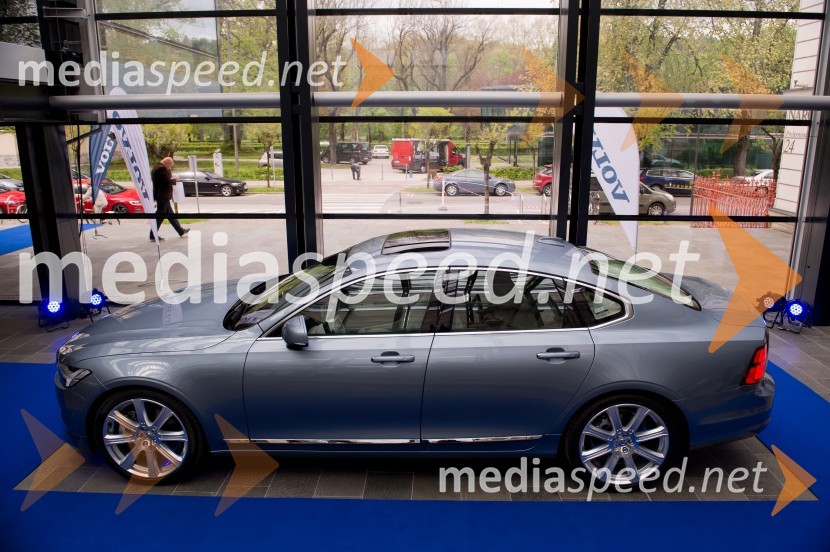 Volvo S90, statična predstavitevVolvo S90, slovenska statična predstavitev