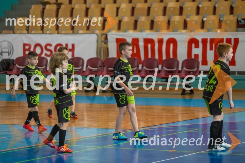 Dobrodelna nogometna tekma za otrokeDobrodelna nogometna tekma za otroke Mladinskega doma Maribor