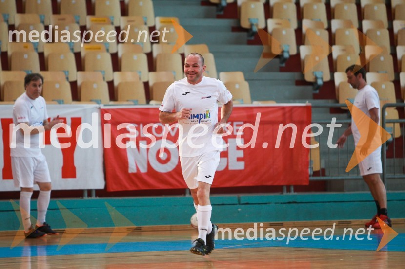  Dejan Zavec, nekdanji boksarDobrodelna nogometna tekma za otroke Mladinskega doma Maribor