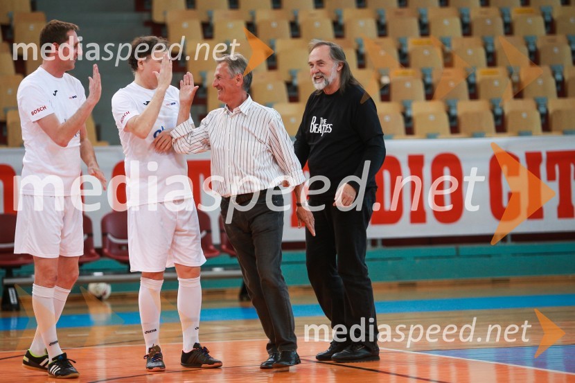  Rok Tamše, novinar;  Tomaž Klemenčič, novinar POP TV;  Vili Ameršek, nekdanji nogometaš;  Dragan  Bulič, glasbeni urednikDobrodelna nogometna tekma za otroke Mladinskega doma Maribor