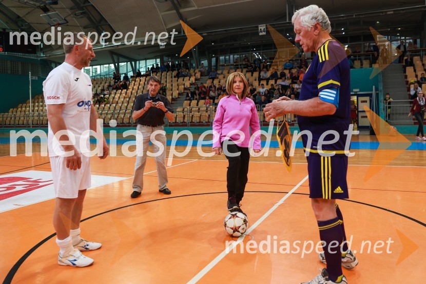  Tomaž Vnuk, nekdanji hokejist;  Mima  Jaušovec, slovenska tenisačica;  Tone Vogrinec, športni in smučarski funkcionarDobrodelna nogometna tekma za otroke Mladinskega doma Maribor
