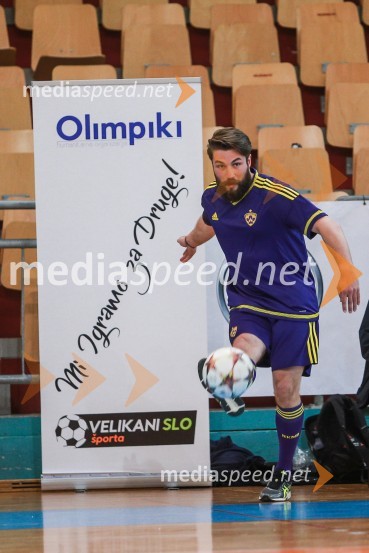  Filip Flisar, smučar prostega slogaDobrodelna nogometna tekma za otroke Mladinskega doma Maribor