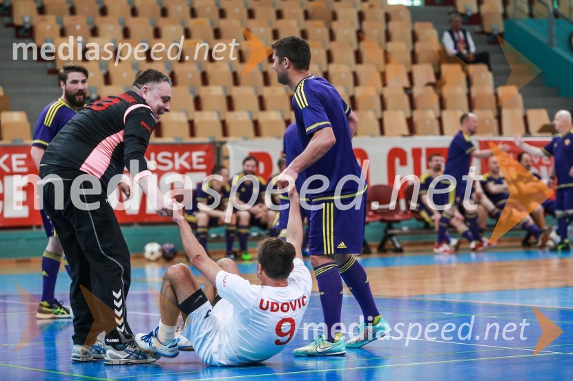  Filip Flisar, smučar prostega sloga;  ... ;  Amir Karić, nekdanji nogometaš;  Sašo Udovič, nekdanji nogometašDobrodelna nogometna tekma za otroke Mladinskega doma Maribor