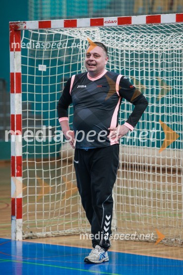 Dobrodelna nogometna tekma za otroke Mladinskega doma Maribor