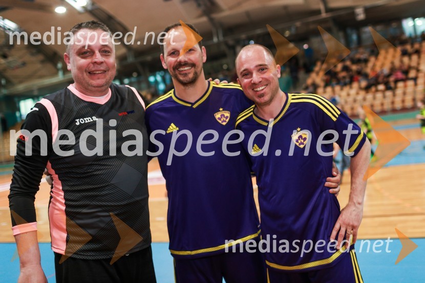  ... ;  Ante  Šimundža, nekdanji nogometaš, nekdanji trener NK Maribor;  ... Dobrodelna nogometna tekma za otroke Mladinskega doma Maribor