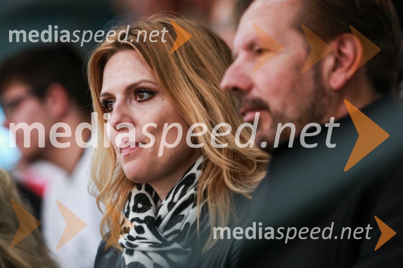  Patricija Peklar, 7. Cerkvenjaška vinska kraljicaDobrodelna nogometna tekma za otroke Mladinskega doma Maribor