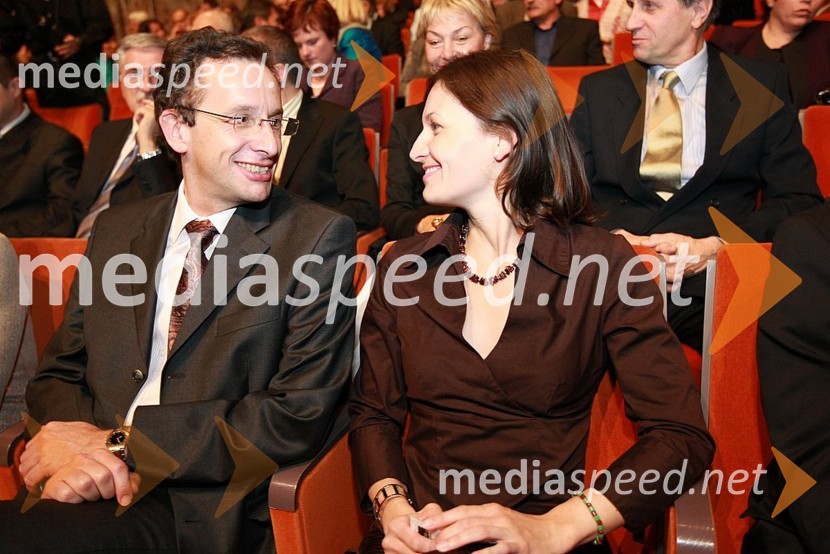 Žiga Turk, minister za razvoj in njegova spremljevalkaPodelitev Ježkovih nagrad 2007 in dan RTV Slovenije
