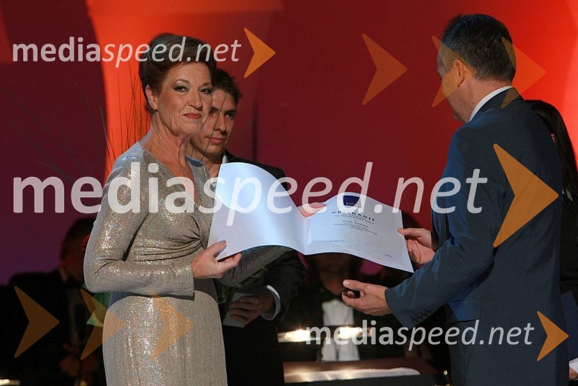 Elza Budau, dobitnica Ježkove nagrade za življenjsko delo in Anton Guzej, generalni direktor RTV SlovenijaPodelitev Ježkovih nagrad 2007 in dan RTV Slovenije