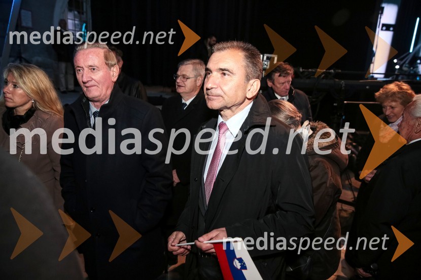  ... ;  ... ;  Boris Štefanec, predsednik Komisije za preprečevanje korupcije;  Janko  Veber, poslanec SDDržavna proslava ob dnevu boja proti okupatorju