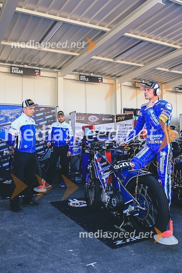  ... ;  ... ;  Matej Žagar, speedwayist (Slovenija)Sončen začetek v Krškem