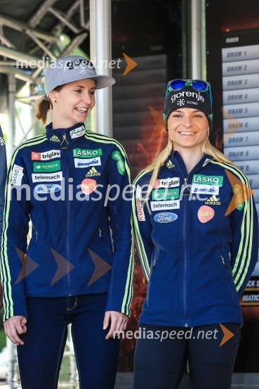  Katja Požun, smučarska skakalka;  Špela Rogelj, smučarska skakalkaSončen začetek v Krškem