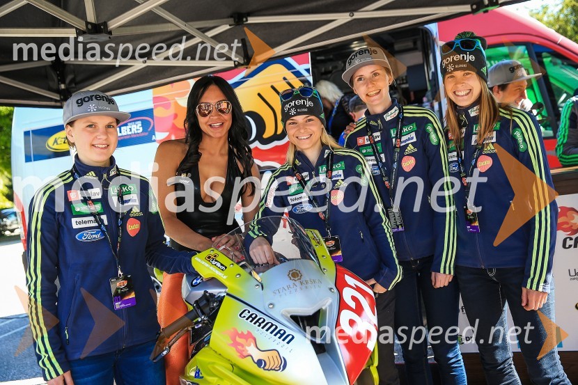  Ema  Klinec, smučarska skakalka;  ... ;  Špela Rogelj, smučarska skakalka;  Katja Požun, smučarska skakalka;  ... Sončen začetek v Krškem