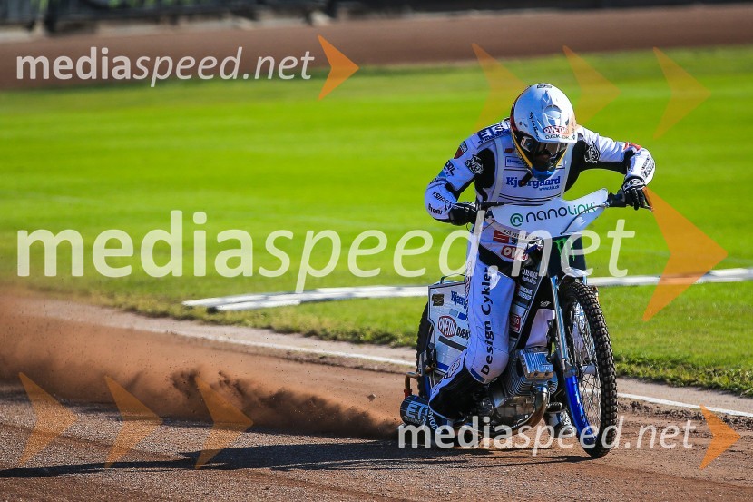 Sončen začetek v Krškem