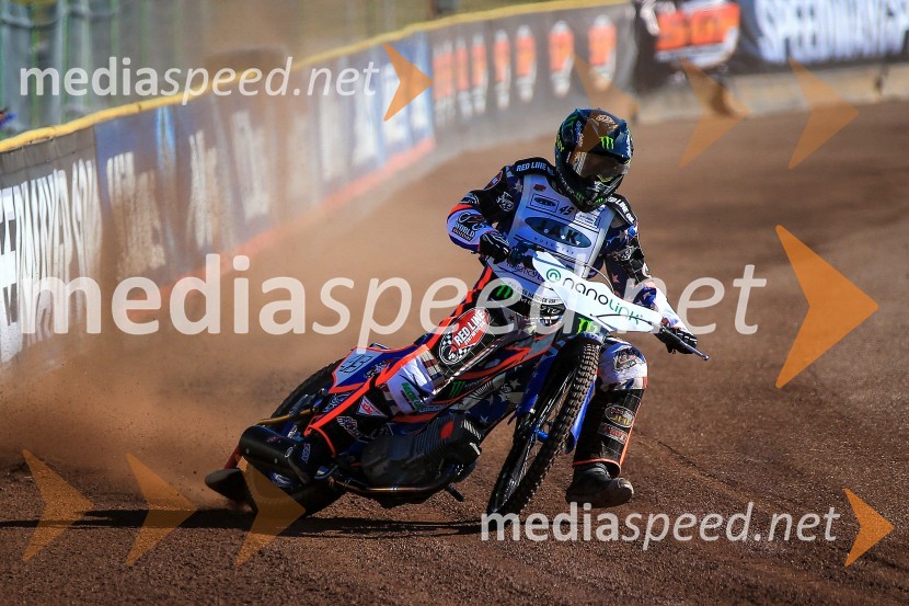 Sončen začetek v Krškem