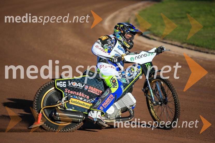 Sončen začetek v Krškem