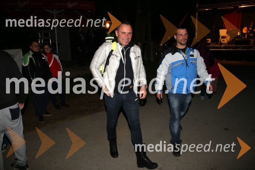  Mare Novak, skupina Rock Partyzani;  ... Kresovanje in praznovanje 1.maja, Koblarjev zaliv 2016