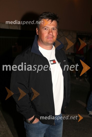  Peter Pen, nekdanji smučarKresovanje in praznovanje 1.maja, Koblarjev zaliv 2016