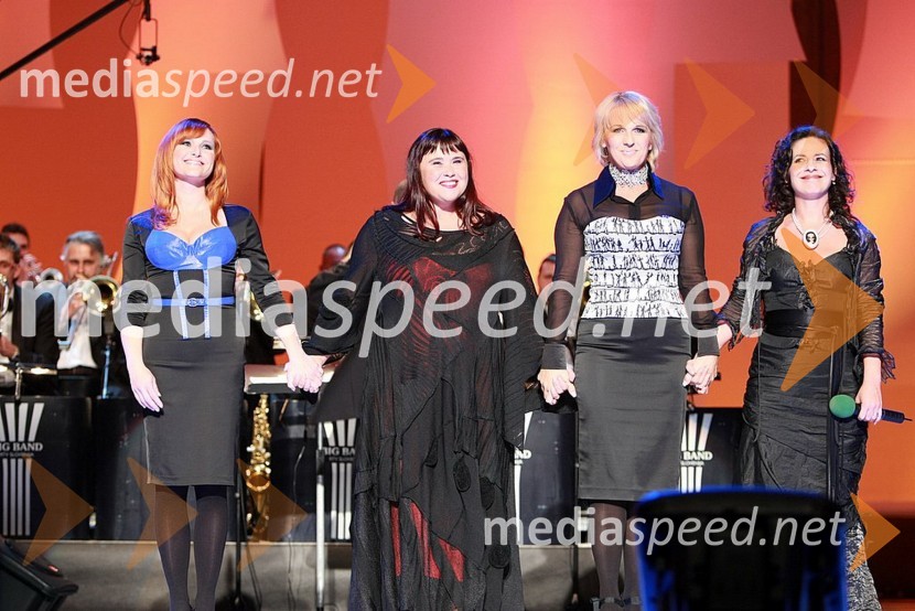 Nuša Derenda, Mia Žnidarič, Alenka Godec in Darja Švajger, pevkePodelitev Ježkovih nagrad 2007 in dan RTV Slovenije