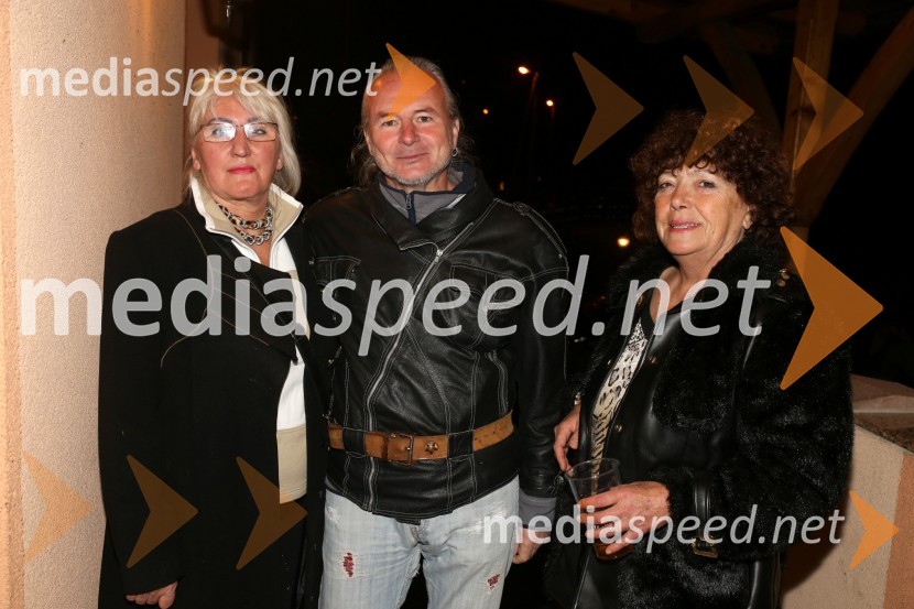  ... ;  Artur Štern, umetnik;  ... Kresovanje in praznovanje 1.maja, Koblarjev zaliv 2016