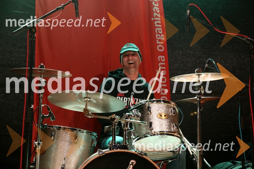  Janez Nared, bobnar Rock PartyzaniKresovanje in praznovanje 1.maja, Koblarjev zaliv 2016