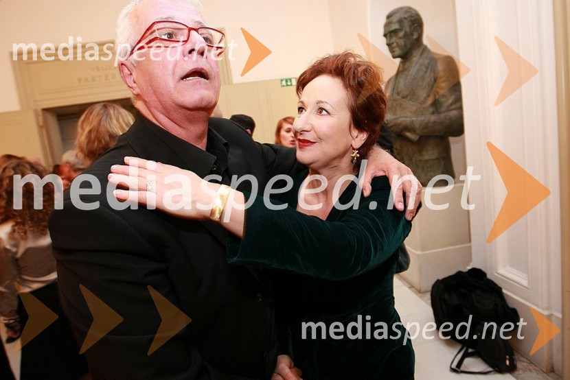 Vinko Vasle, direktor Radia Slovenija in Polona Vetrih, igralkaPodelitev Ježkovih nagrad 2007 in dan RTV Slovenije
