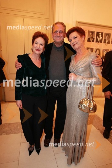 Polona Vetrih, igralka, Ivo Ban, igralec in Elza Budau, dobitnica nagrade za neprecenljiv opus na področju radijskega in glasbenega ustvarjanjaPodelitev Ježkovih nagrad 2007 in dan RTV Slovenije