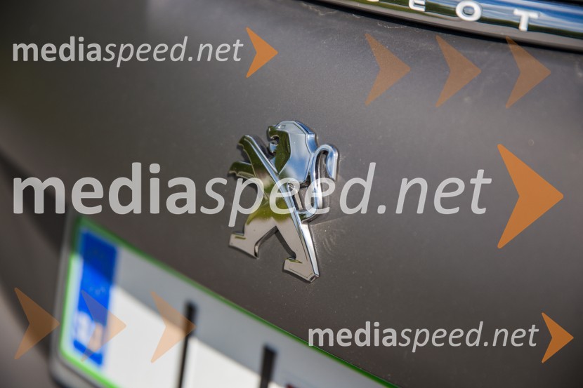 Peugeot 208 Allure 1.2 PureTech 110 EAT6 Stop&StartPeugeot 208 Allure 1.2 PureTech 110 EAT6 Stop&Start, mediaspeed test