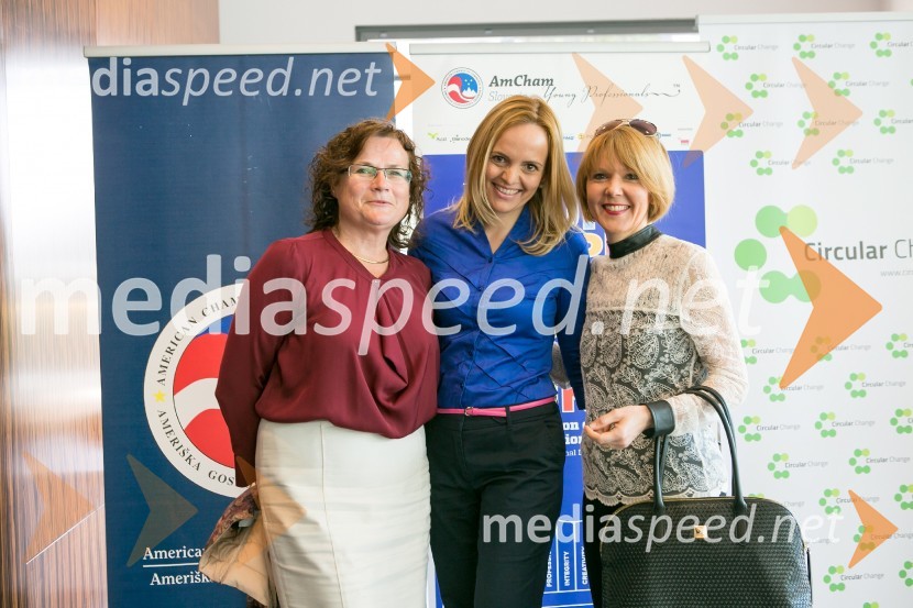  ... ;  Ajša Vodnik, izvršna direktorica AmCham (Ameriška gospodarska zbornica);  ... AmCham Poslovni zajtrk: ''Zeleno gospodarstvo prinaša poslovne priložnosti«