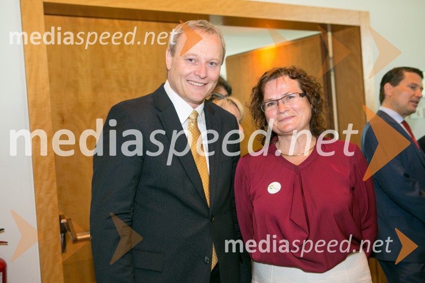 AmCham Poslovni zajtrk: ''Zeleno gospodarstvo prinaša poslovne priložnosti«