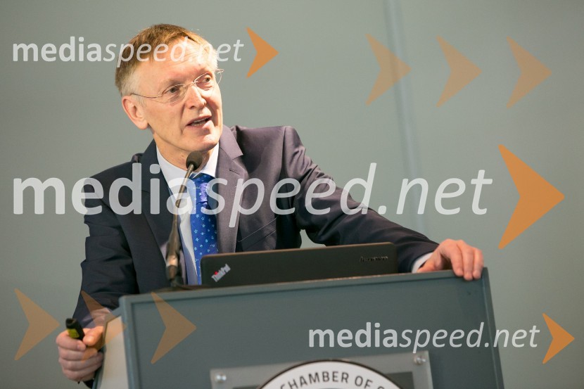 dr. Janez Potočnik, nekdanji evropski komisar za okoljeAmCham Poslovni zajtrk: ''Zeleno gospodarstvo prinaša poslovne priložnosti«