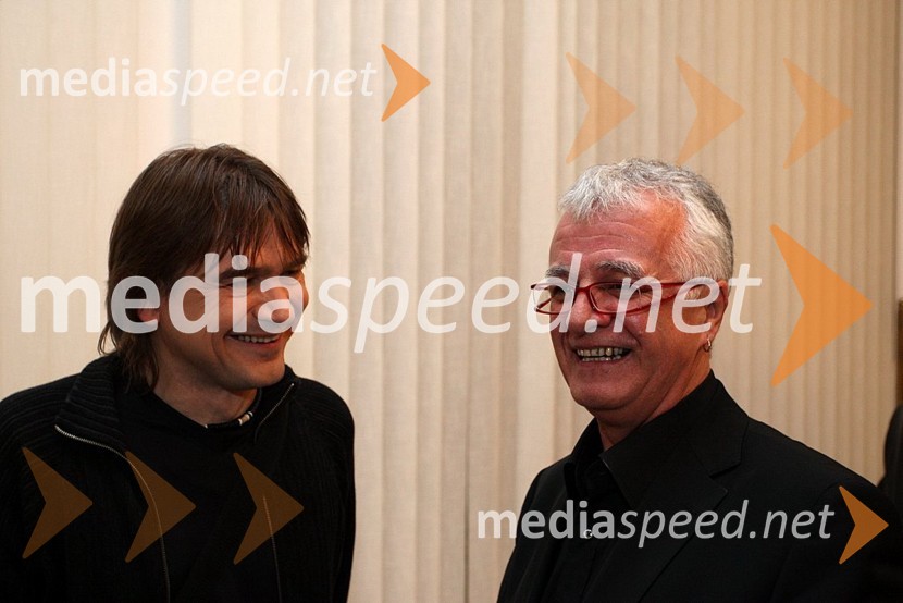 Marko Vuksanovič, pevec skupine Avtomobili in Vinko Vasle, direktor Radia SlovenijaPodelitev Ježkovih nagrad 2007 in dan RTV Slovenije