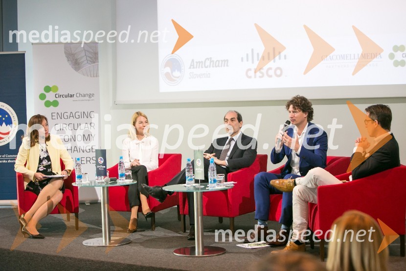 mag. Ladeja Košir Godina, Giacomelli media, ABC Pospeševalnik;  Tjaša Ficko, podžupanja, Mestna občina Ljubljana;  Giancarlo Miranda, predsednik uprave, Banka Koper - Intesa Sanpaolo;  Guido Braam, Netherlands Circular Hotspot;  Casper Jorna, Ellen MacArthur FoundationAmCham Poslovni zajtrk: ''Zeleno gospodarstvo prinaša poslovne priložnosti«