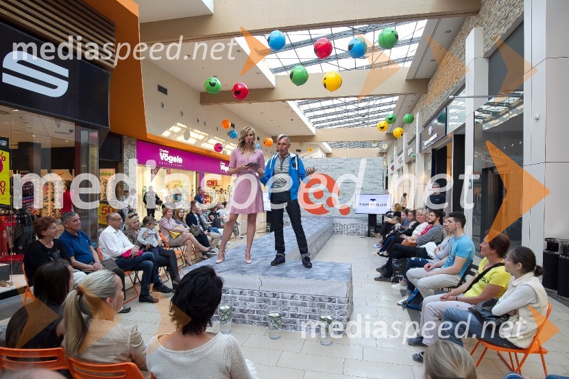  Tjaša  Kokalj Jerala, manekenka, voditeljica;   Igor  Jelen-Iggy, koreograf, lastnik plesnega centra IgenModna revija v Qlandii Kranj