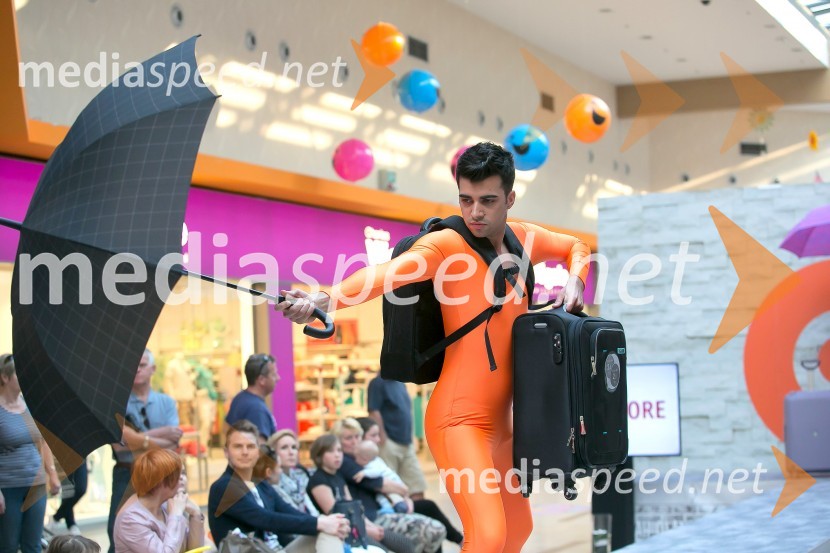 Modna revija v Qlandiji KranjModna revija v Qlandii Kranj