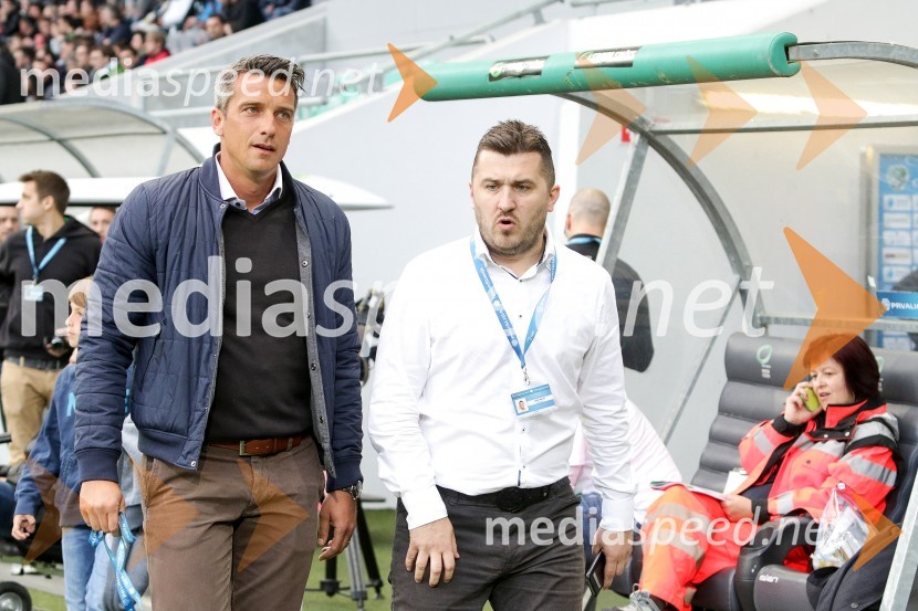  Milenko Ačimović, nekdanji nogometaš;  ... Nogometna tekma Maribor - Olimpija 2:1