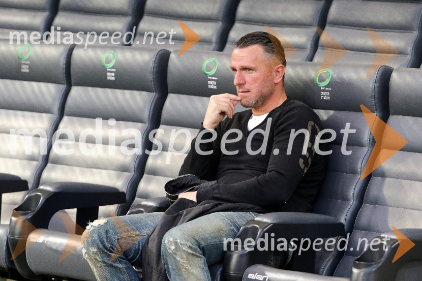  Sebastjan Cimirotič Cime, nekdanji nogometašNogometna tekma Maribor - Olimpija 2:1