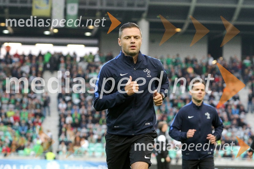  Damir Skomina, nogometni sodnikNogometna tekma Maribor - Olimpija 2:1