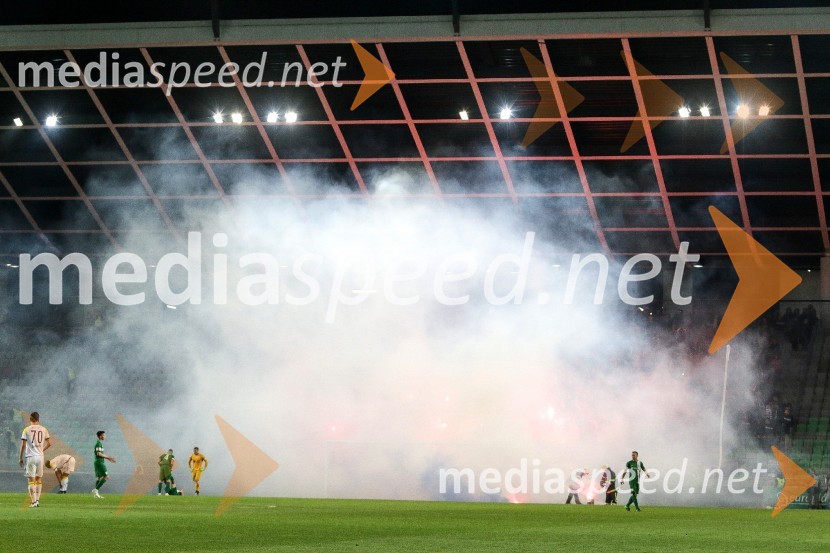 Nogometna tekma Maribor - OlimpijaNogometna tekma Maribor - Olimpija 2:1