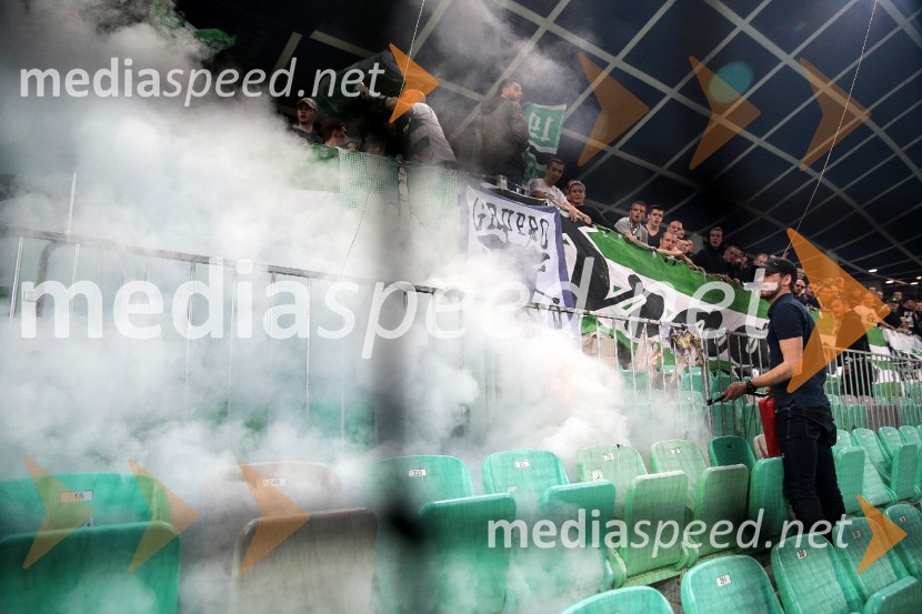 Nogometna tekma Maribor - OlimpijaNogometna tekma Maribor - Olimpija 2:1